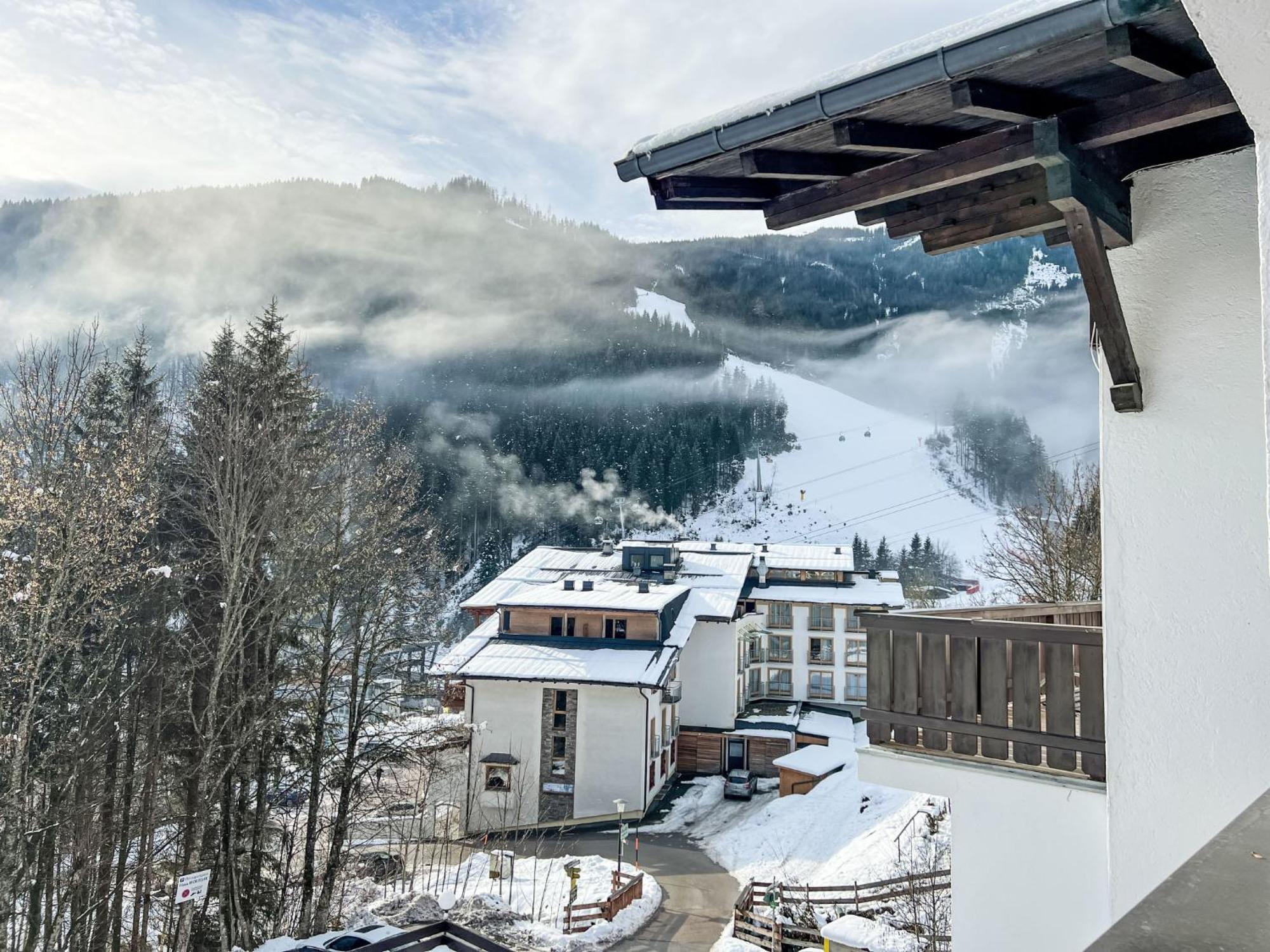 Apartment Sunshine Top 12 By Interhome Zell am See Eksteriør bilde